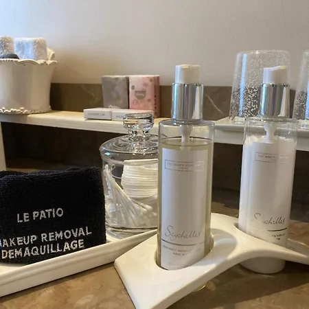 Le Patio Chambres Et Tables D'hotes Отель типа 