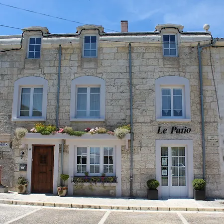 Le Patio Et Tables D'hotes 4*