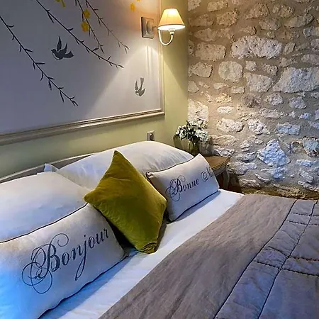 Le Patio Chambres Et Tables D'hotes La Tour-Blanche