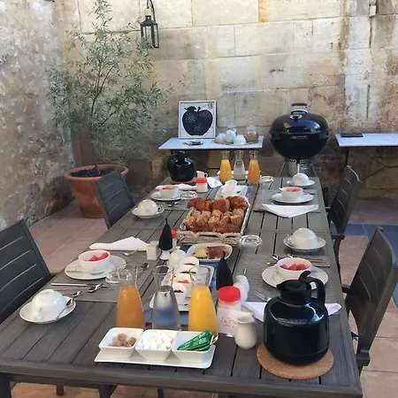 Le Patio Chambres Et Tables D'hotes Отель типа 
